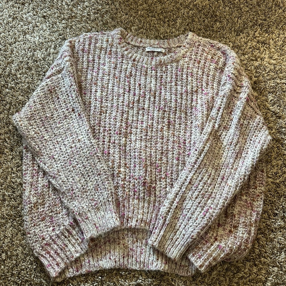 Arizona Jean Company Cream and Pink Chunky Knit Crew Neck Sweater